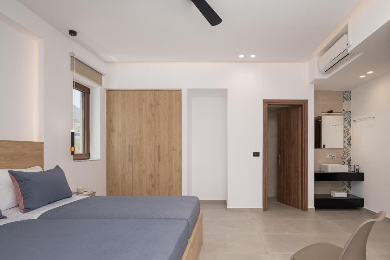O-Cyanea Villa With Heated Pool Kournás 外观 照片