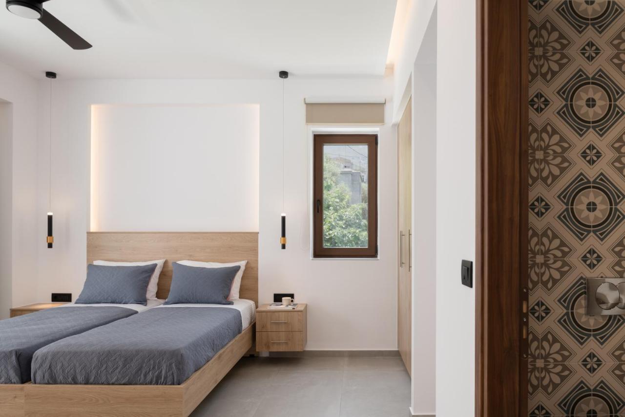 O-Cyanea Villa With Heated Pool Kournás 外观 照片